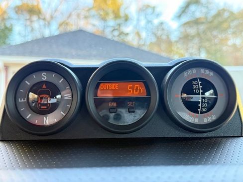 Used 2007 Toyota FJ Cruiser 4WD image 9