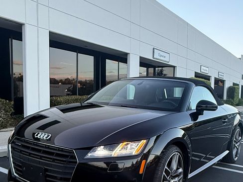 Used 2017 Audi TT 2.0T image 11