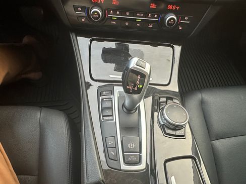 Used 2015 BMW 535i xDrive Sedan AWD/4WD image 12