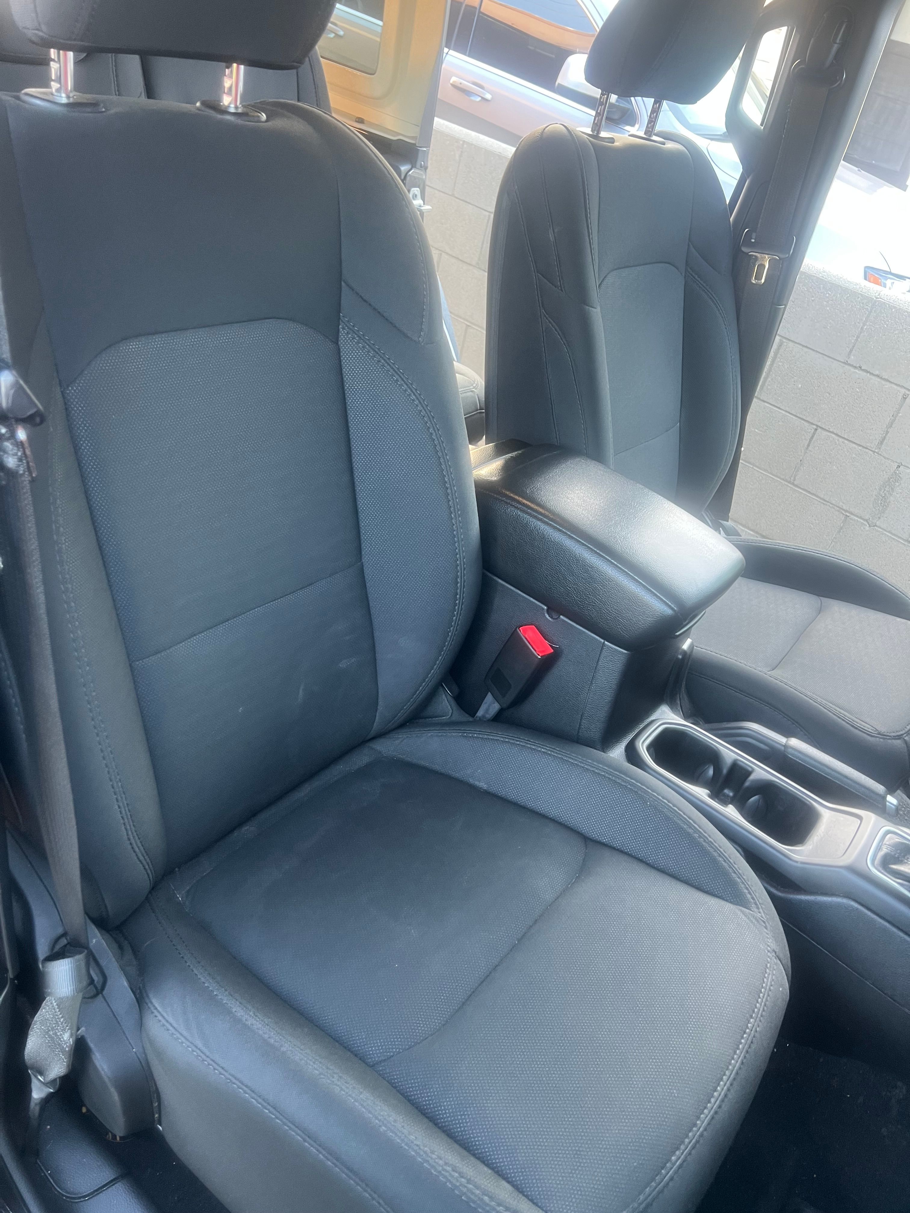 Used 2019 Jeep Wrangler Unlimited Sport S AWD/4WD image 18
