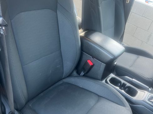 Used 2019 Jeep Wrangler Unlimited Sport S AWD/4WD image 18