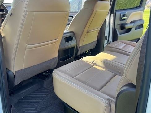 Used 2017 GMC Sierra 2500 Denali w/ Duramax Plus Package image 20