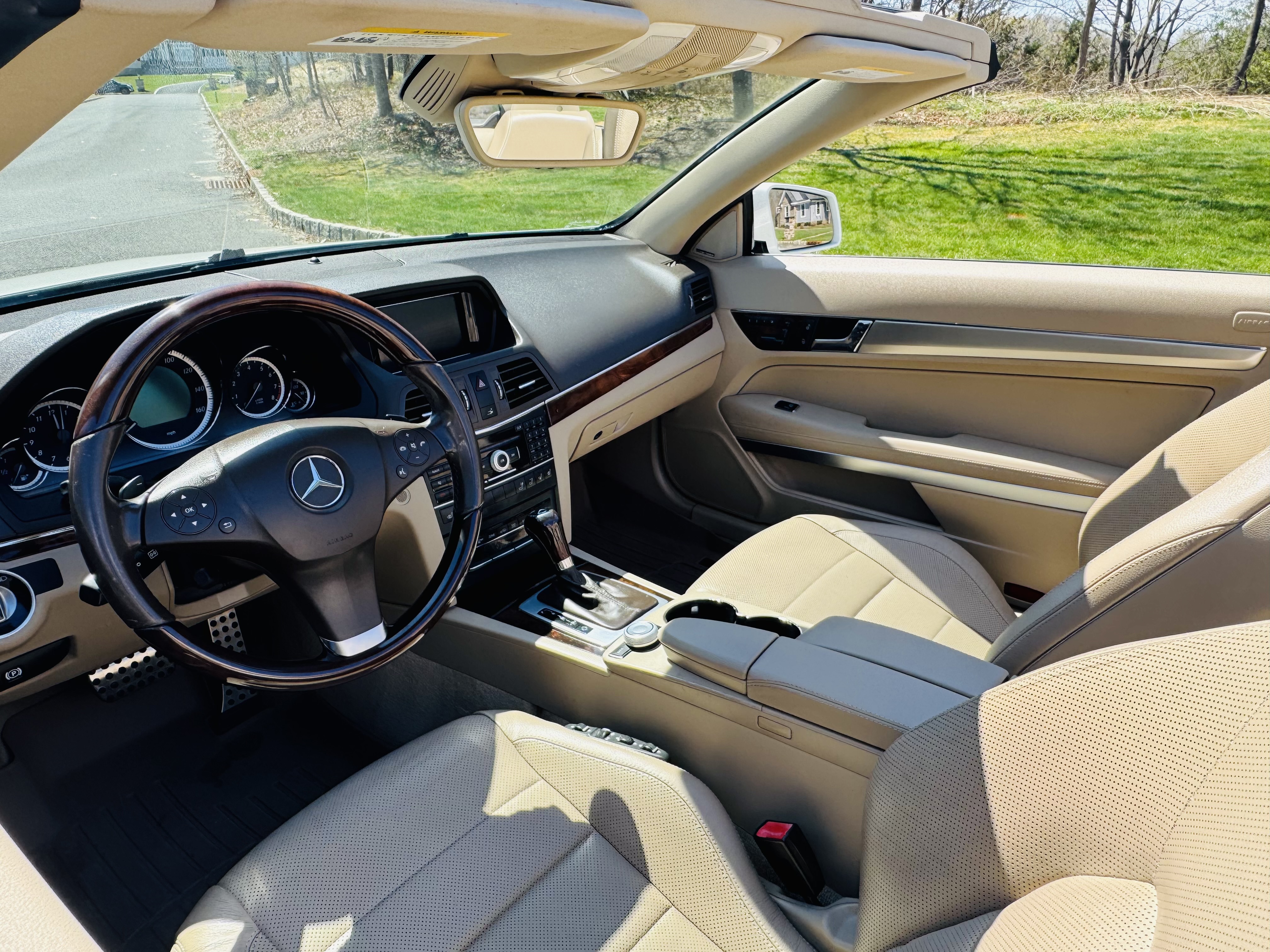 Used 2011 Mercedes-Benz E 350 Cabriolet image 14