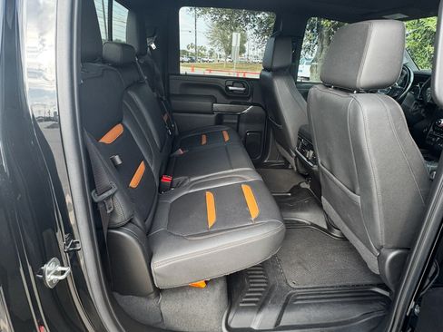 Used 2023 GMC Sierra 2500 AT4 w/ AT4 Premium Plus Package image 23