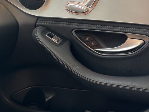 Used 2016 Mercedes-Benz C 300 Sedan image 24