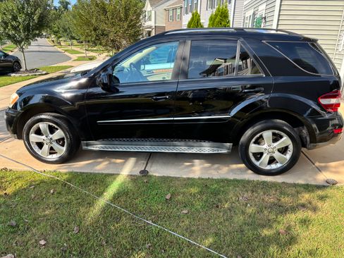 Used 2009 Mercedes-Benz ML 350 4MATIC image 4