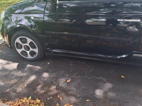 Used 2017 FIAT 500 e image 5