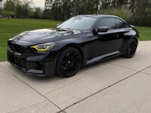Used 2023 BMW M2 w/ Lighting Package image 11