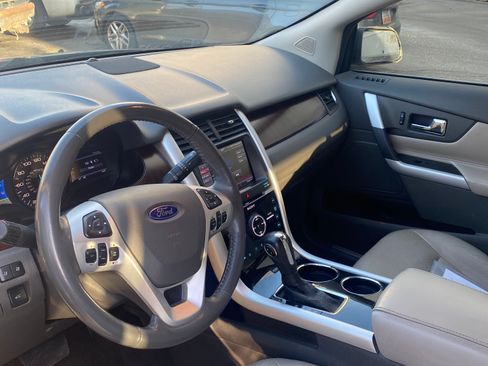 Used 2013 Ford Edge Limited AWD/4WD image 18
