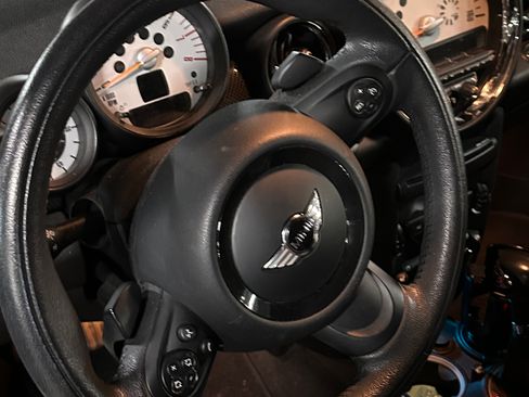 Used 2014 MINI Cooper S image 9