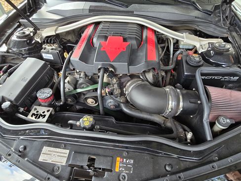 Used 2012 Chevrolet Camaro ZL1 image 11