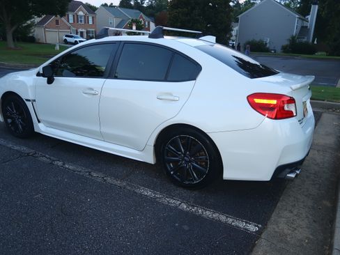 Used 2020 Subaru WRX AWD/4WD image 5