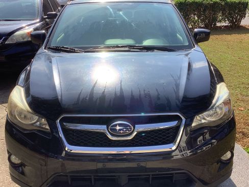 Used 2015 Subaru Crosstrek 2.0i Premium w/ Moonroof Package image 2
