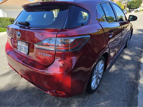 Used 2013 Lexus CT 200h image 20