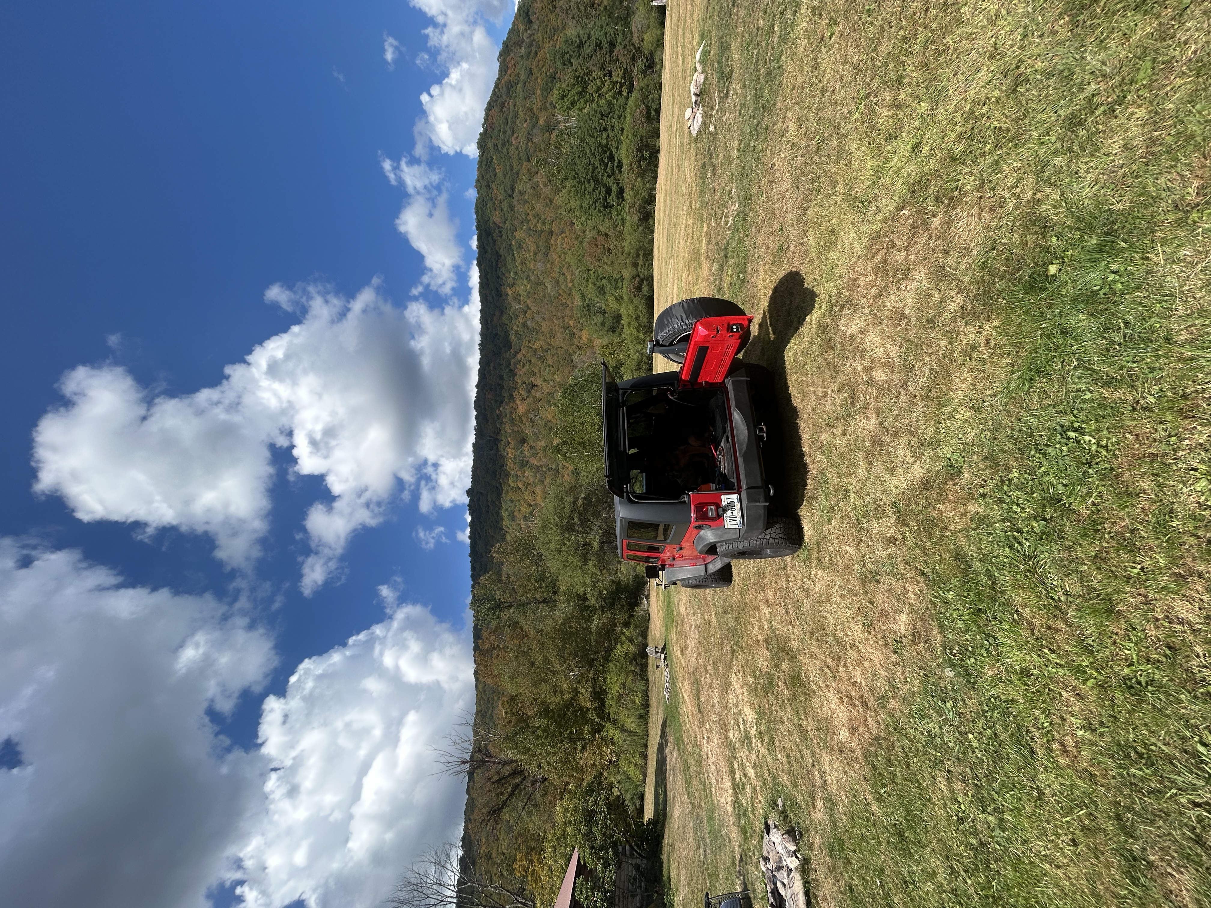 Used 2011 Jeep Wrangler Unlimited Sport AWD/4WD image 6