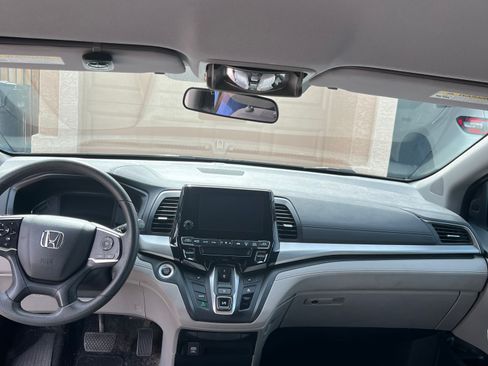 Used 2019 Honda Odyssey EX image 11