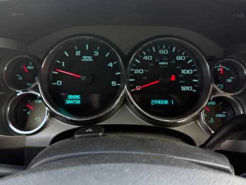 Used 2012 GMC Sierra 3500 SLE w/ SLE Preferred Package image 6