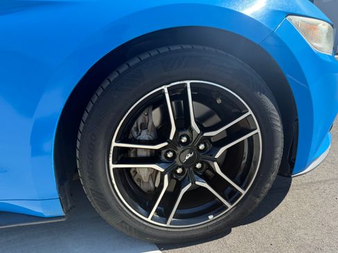 Used 2017 Ford Mustang Premium w/ Ecoboost Performance Package RWD image 11