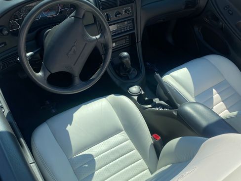 Used 2000 Ford Mustang GT RWD image 12