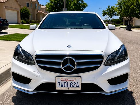 Used 2014 Mercedes-Benz E 350 Sedan image 2