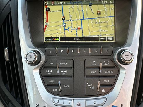 Used 2015 Chevrolet Equinox LTZ image 20