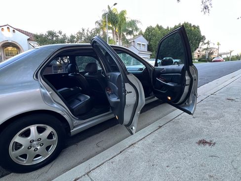 Used 2002 Acura RL image 26