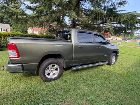 Used 2020 RAM 1500 Big Horn image 1