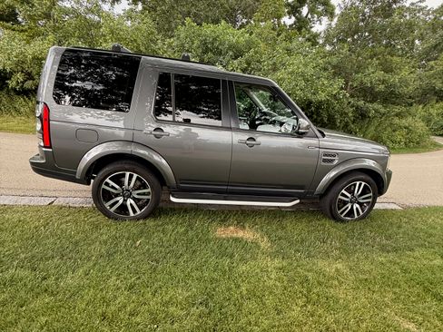 Used 2015 Land Rover LR4 HSE image 13