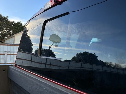 Used 2022 Ford F350 Lariat w/ Tremor Off-Road Package image 17