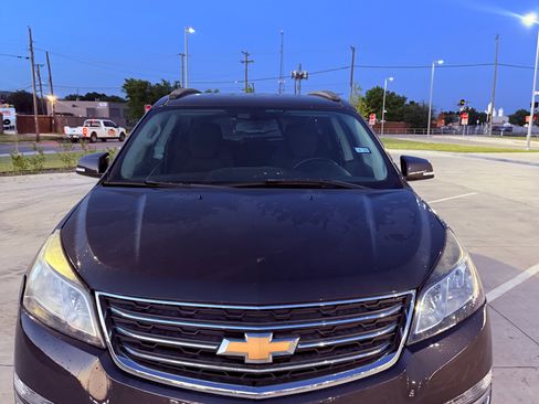 Used 2013 Chevrolet Traverse LT AWD/4WD image 1
