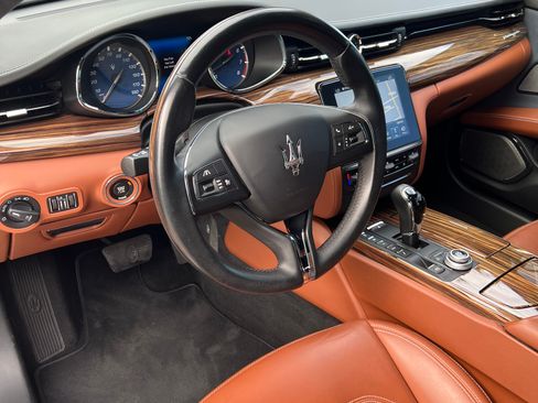 Used 2017 Maserati Quattroporte S GranLusso RWD image 6