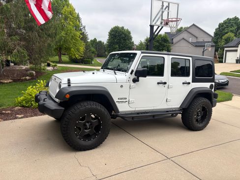 Used 2016 Jeep Wrangler Unlimited Sport AWD/4WD image 1