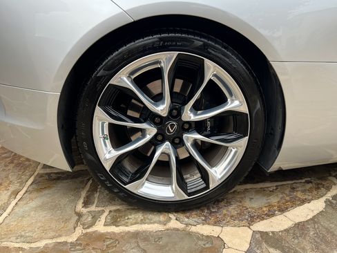 Used 2018 Lexus LC 500 Coupe w/ Performance Package image 14