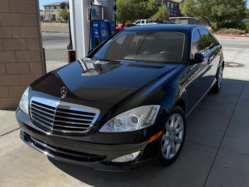 Used 2007 Mercedes-Benz S 550 image 4