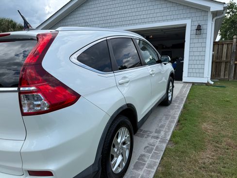 Used 2015 Honda CR-V EX-L image 2