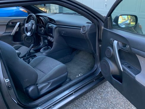 Used 2012 Scion tC FWD image 11