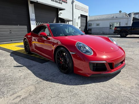 Used 2019 Porsche 911 GT3 RS image 12