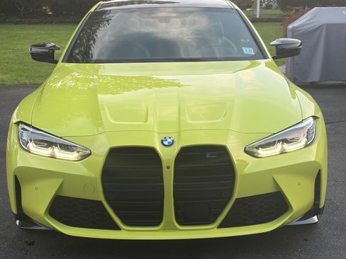 Used 2022 BMW M4 Competition w/ Executive Package RWD image 4