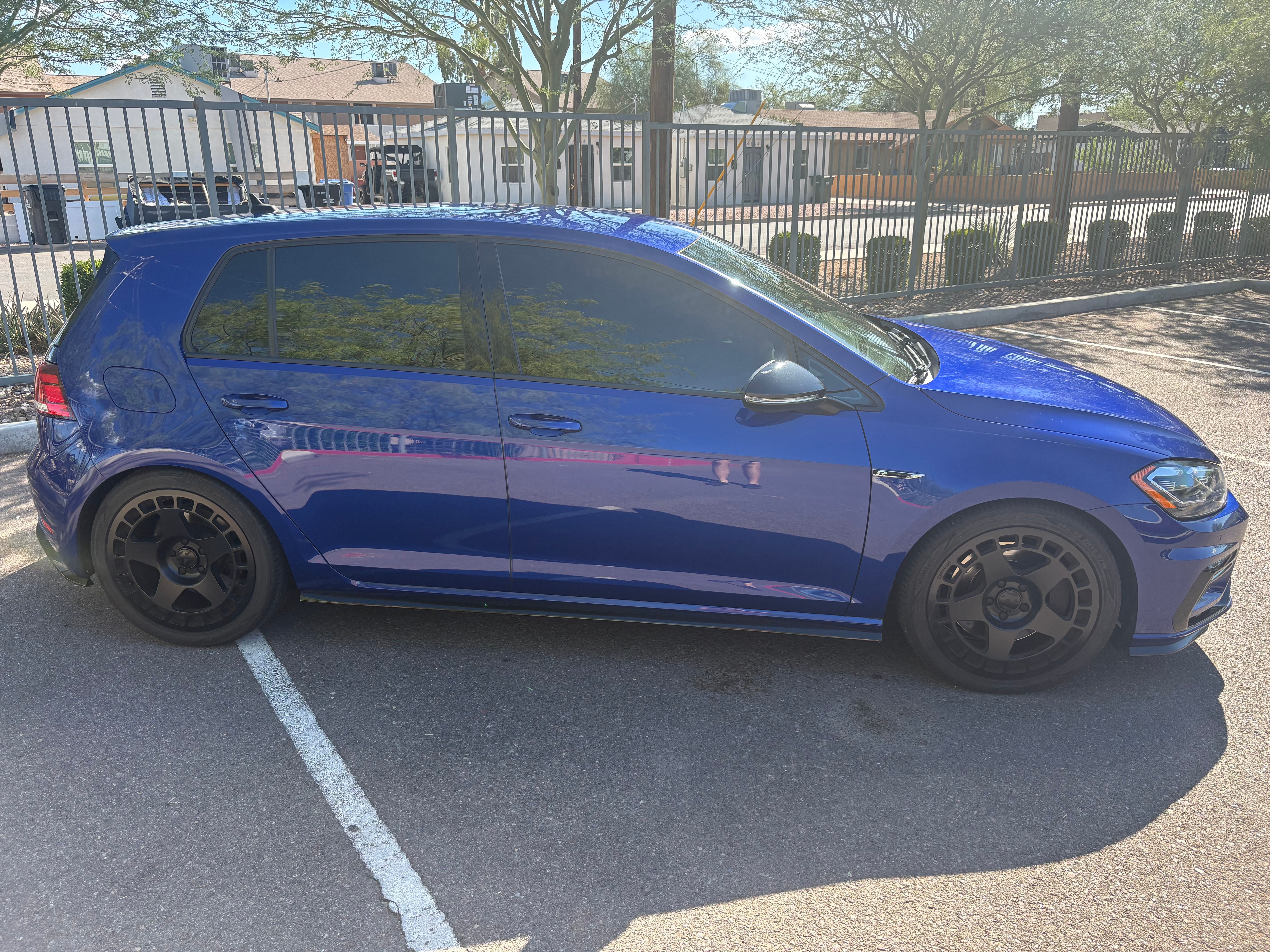 Used 2019 Volkswagen Golf R 4-Door AWD/4WD image 4