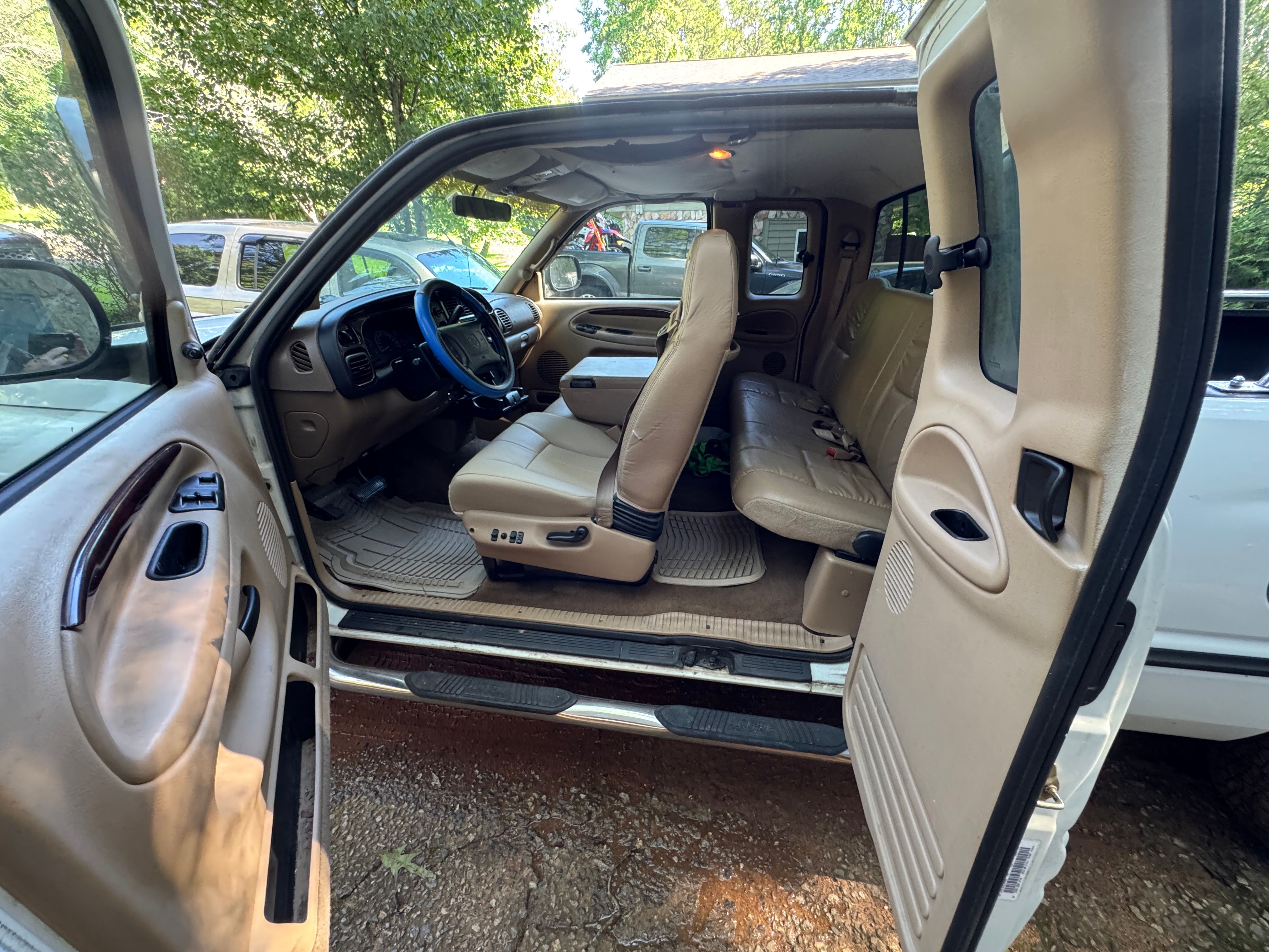 Used 1999 Dodge Ram 1500 Truck 2WD Quad Cab image 11