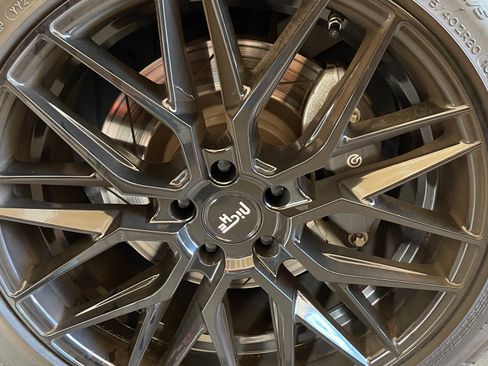 Used 2015 Dodge Challenger R/T Scat Pack RWD image 6