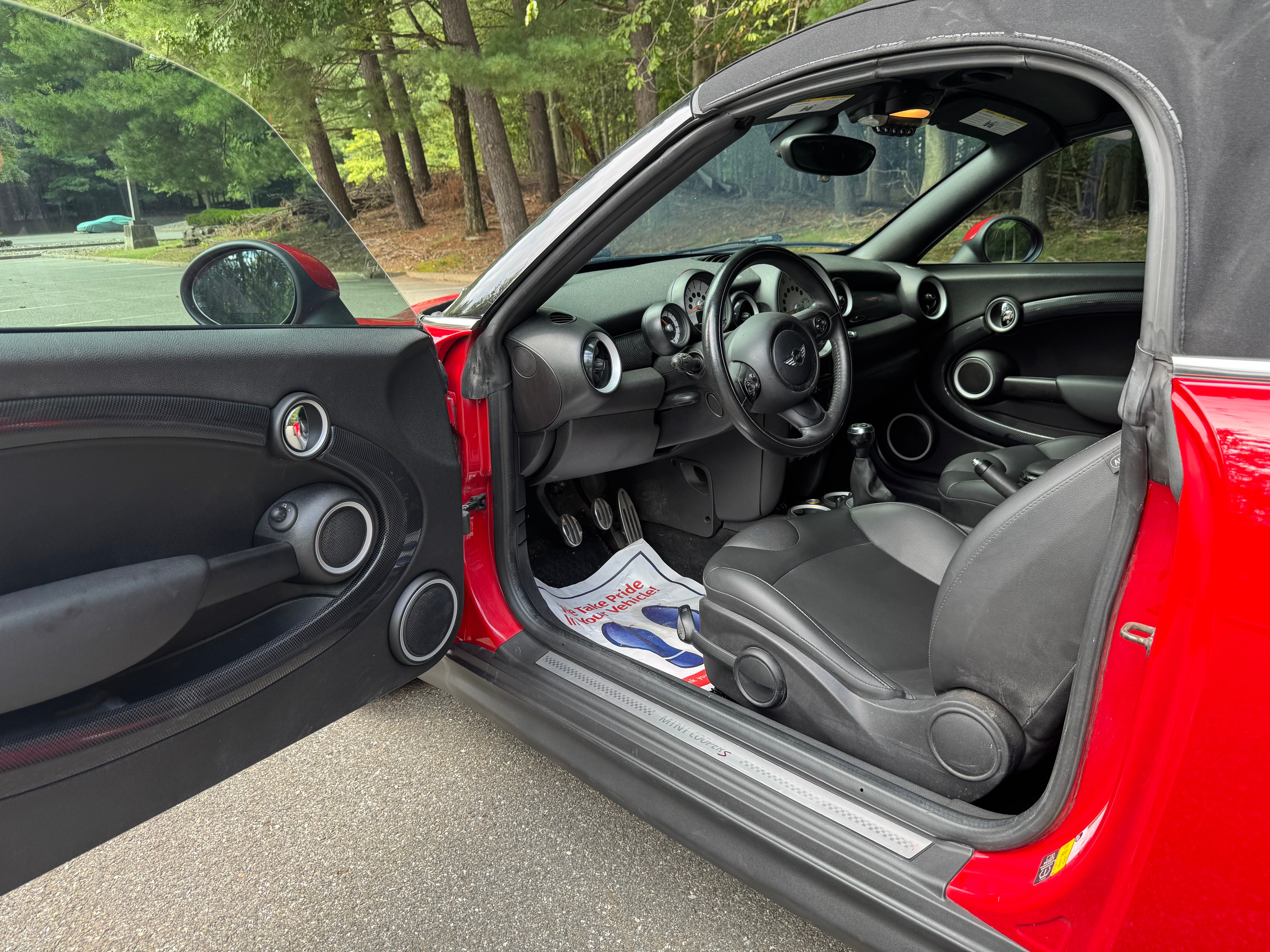 Used 2014 MINI Cooper Roadster S FWD image 17