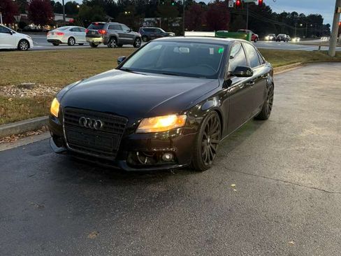 Used 2011 Audi A4 2.0T Premium w/ Bluetooth/Homelink Pkg image 2