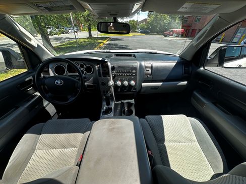Used 2012 Toyota Tundra 4x4 CrewMax w/ TRD Off-Road Pkg image 13