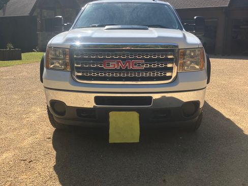 Used 2014 GMC Sierra 3500 SLE image 4