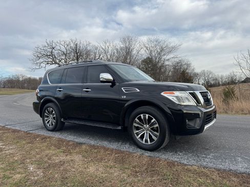 Used 2018 Nissan Armada SL w/ Premium Package image 5