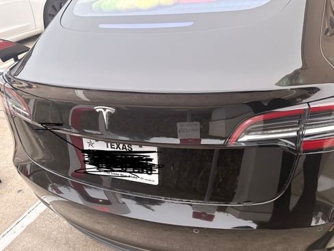Used 2018 Tesla Model 3 Long Range image 1