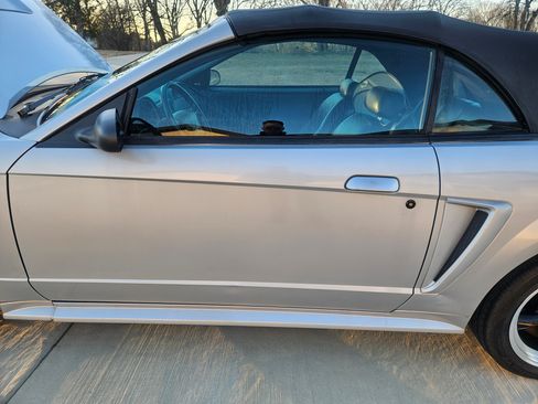 Used 2000 Ford Mustang GT image 24