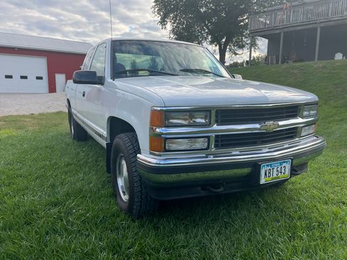 Used 1995 Chevrolet Silverado 2500 4x4 Extended Cab image 8