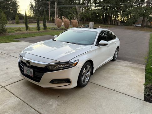 Used 2018 Honda Accord EX-L image 4